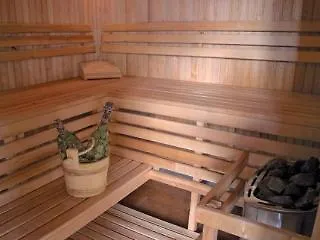 Linovo With Free Parking Hotel