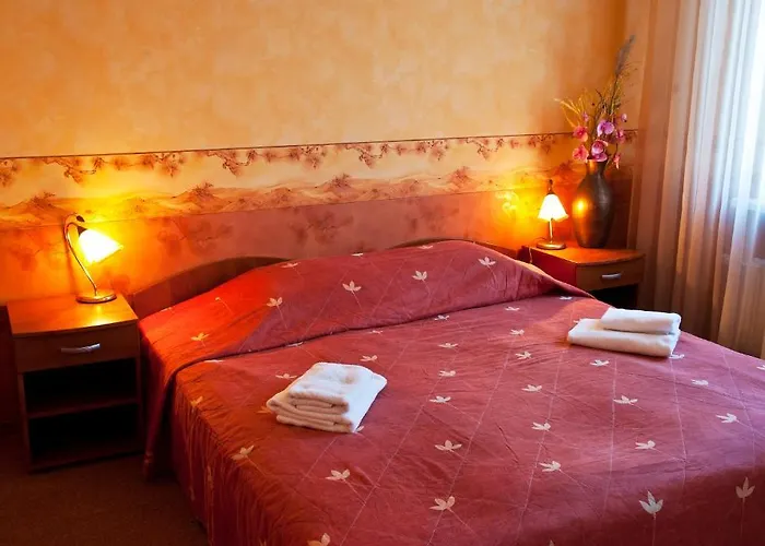 Hotel Linovo With Free Parking Riga